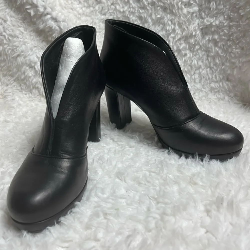 Cordani Black soft leather ankle slip on Boots block heels EUR SZ39.5